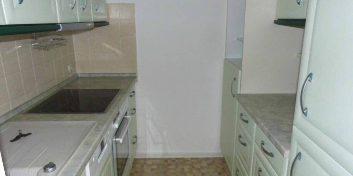 Etagenwohnung Reichenbach - 2 Zimmer, 55 m&sup2;, 300&euro; | Angebot:19414800