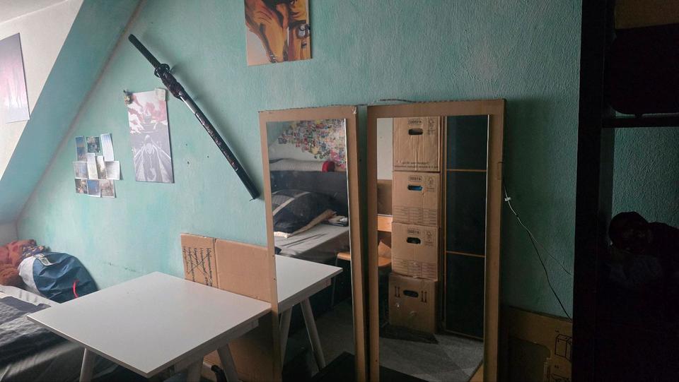 möbeliertes Zimmer in 120qm wohn 4 zimmer