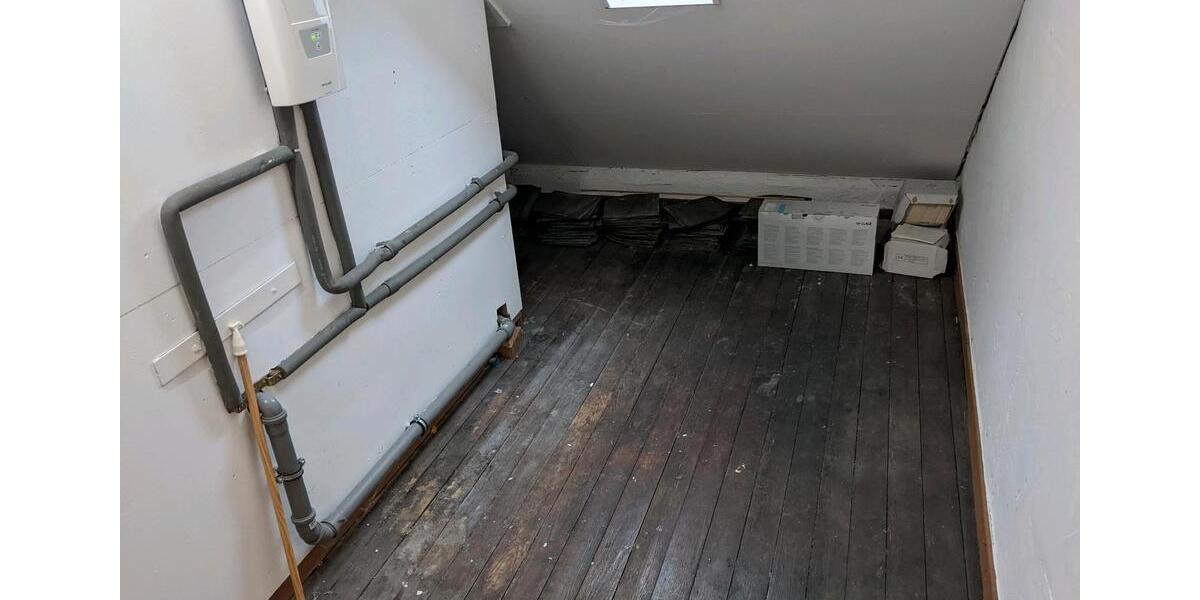 Dachgeschoßwohnung Speicher - 4 Zimmer, 73 m&sup2;, 730&euro; | Angebot:25899492