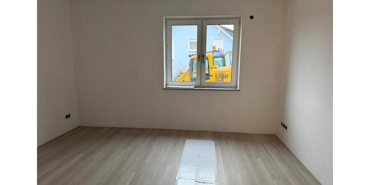 Erdgeschoßwohnung Schlüchtern - 3 Zimmer, 94 m&sup2;, 1.350&euro; | Angebot:24888612