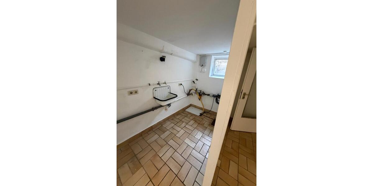 Einfamilienhaus Lauterbach (Hessen) - 6 Zimmer, 84 m&sup2;, 800&euro; | Angebot:25805945