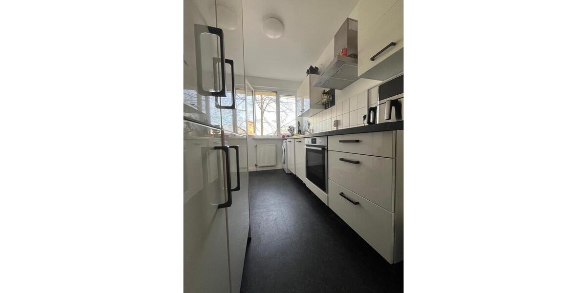 Etagenwohnung Waren (Müritz) - 2 Zimmer, 50 m&sup2;, 410&euro; | Angebot:25938788