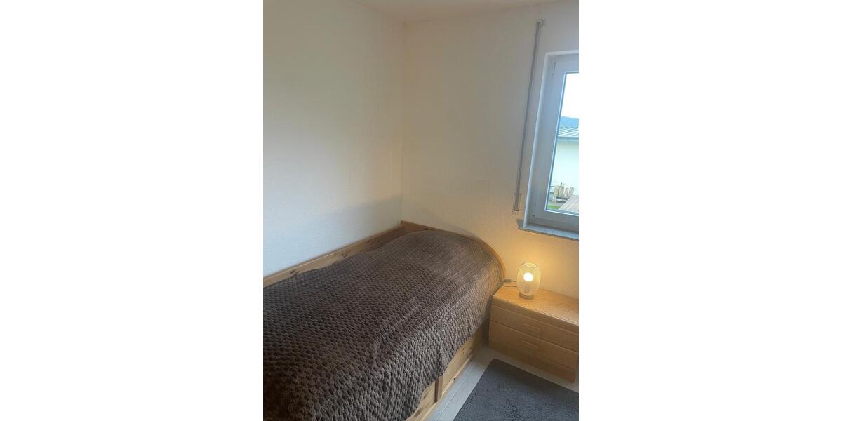 Wohnen auf Zeit Dettighofen - 1 Zimmer, 15 m&sup2;, 470&euro; | Angebot:24730636