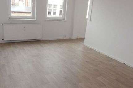 Wohnung Nauen - 1 Zimmer, 33 m&sup2;, 350&euro; | Angebot:26210026