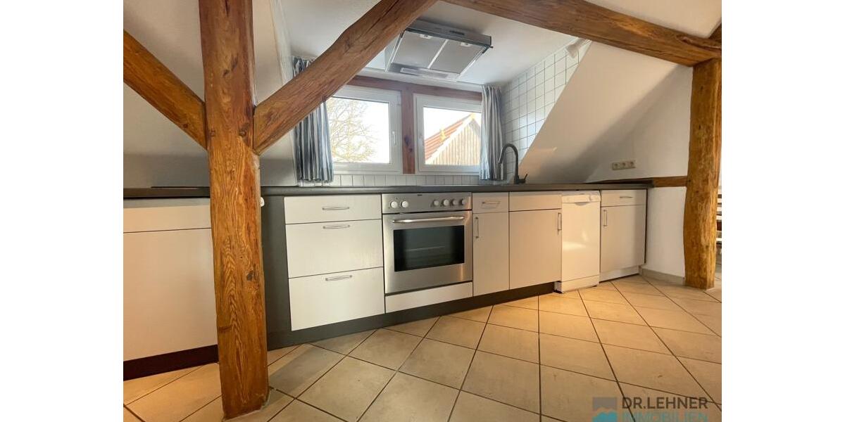 Dachgeschoßwohnung Arneburg - 3 Zimmer, 60 m&sup2;, 540&euro; | Angebot:25903053