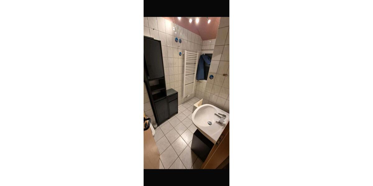 Einfamilienhaus Büdingen - 4 Zimmer, 130 m&sup2;, 1.100&euro; | Angebot:25128265