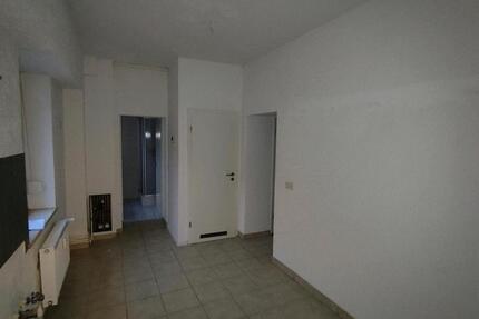 Wohnung Bernburg (Saale) - 2 Zimmer, 40 m&sup2;, 265&euro; | Angebot:25172296