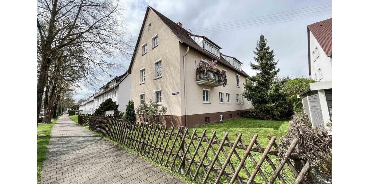 Dachgeschoßwohnung Nürtingen - 3 Zimmer, 58 m&sup2;, 895&euro; | Angebot:26588244