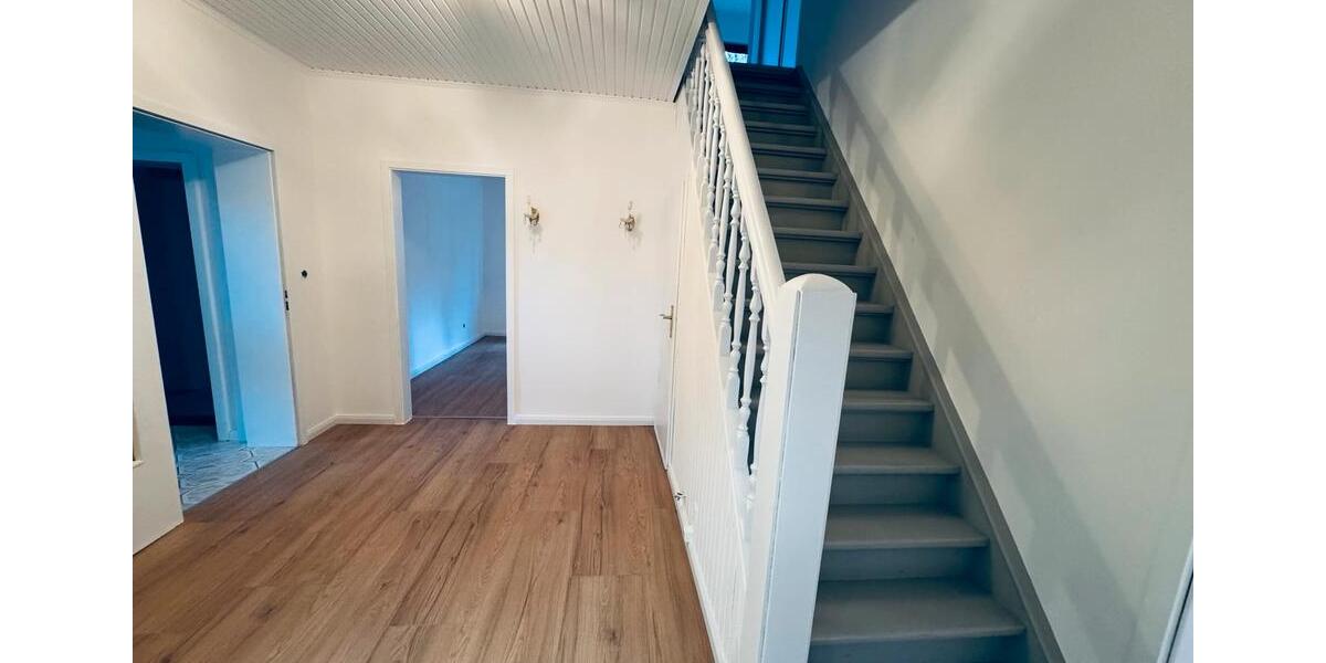 Einfamilienhaus Grönwohld - 5 Zimmer, 135 m&sup2;, 1.800&euro; | Angebot:26629204