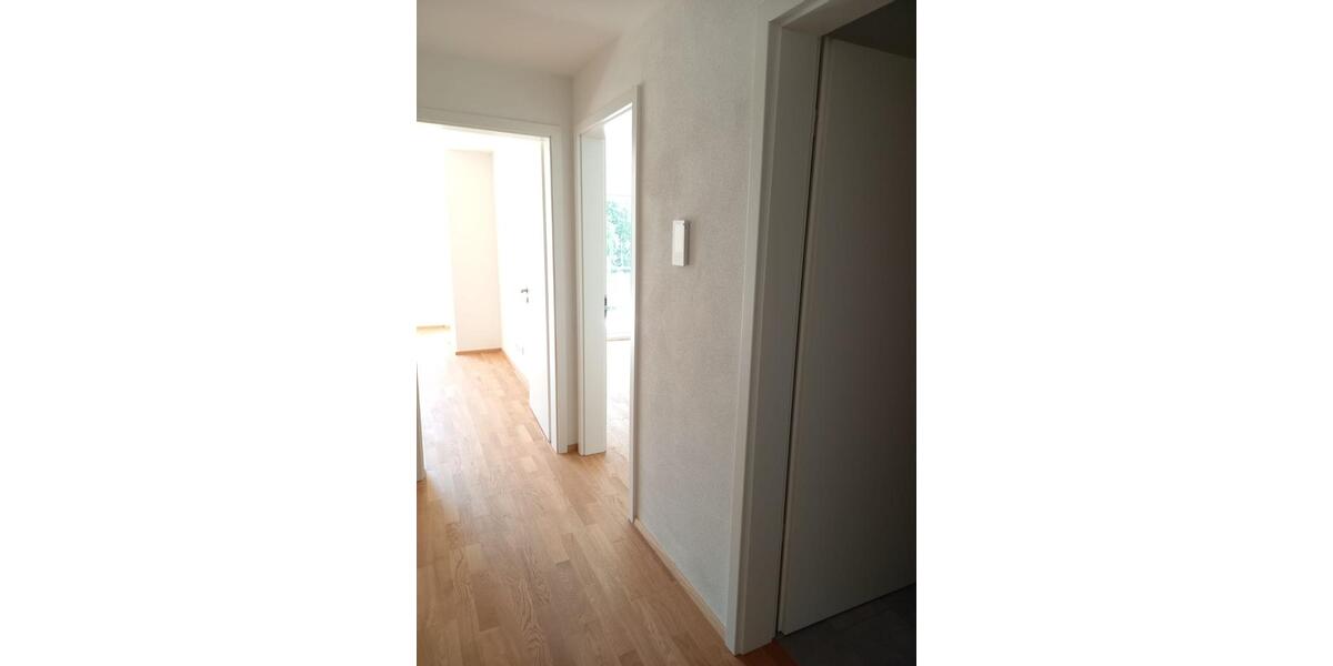 Etagenwohnung Bad Reichenhall - 2 Zimmer, 64 m&sup2;, 980&euro; | Angebot:26663380