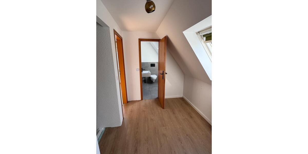 Doppelhaushälfte Weyhe - 4 Zimmer, 110 m&sup2;, 1.400&euro; | Angebot:25049162