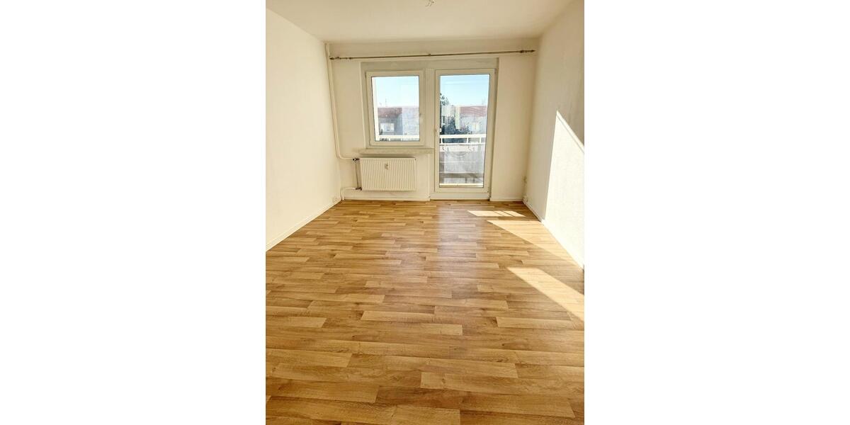 Etagenwohnung Borna - 3 Zimmer, 59 m&sup2;, 256&euro; | Angebot:19904386
