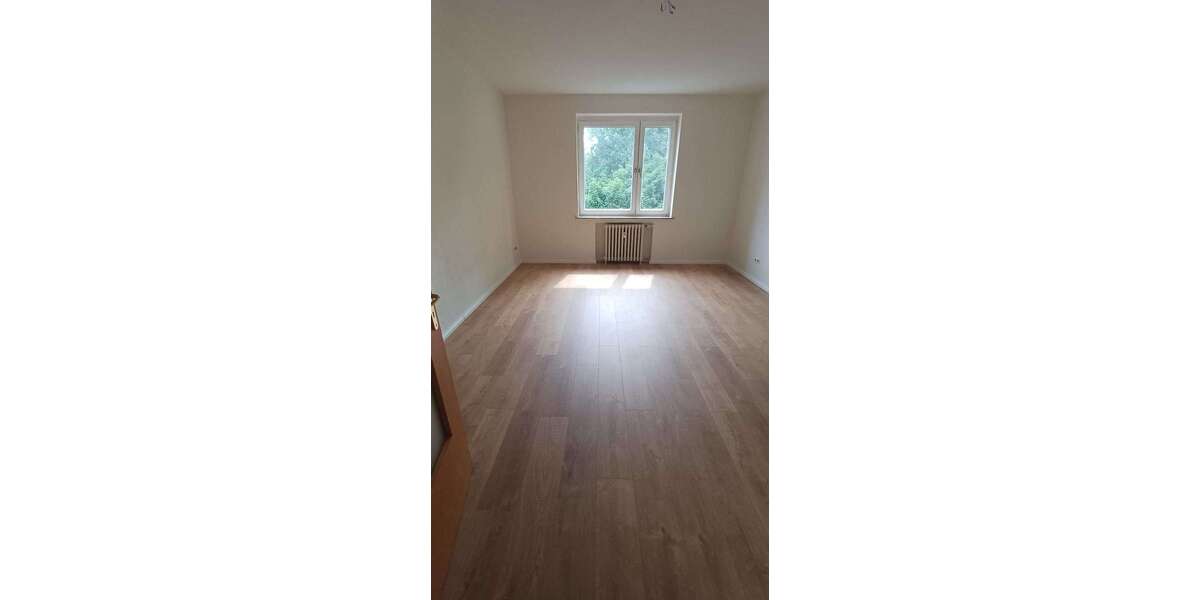 Etagenwohnung Hildesheim - 2 Zimmer, 78 m&sup2;, 695&euro; | Angebot:26801272