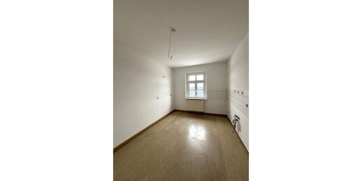 Etagenwohnung Zeulenroda-Triebes Zeulenroda - 2 Zimmer, 76 m&sup2;, 398&euro; | Angebot:23970896