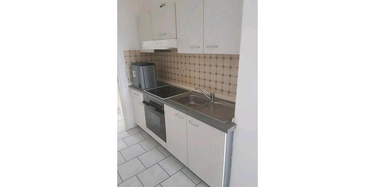 Dachgeschoßwohnung Bad Griesbach im Rottal - 4 Zimmer, 90 m&sup2;, 700&euro; | Angebot:26626300