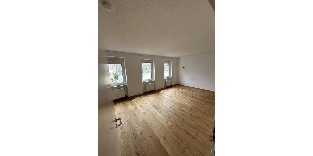 Etagenwohnung Lahnstein - 3 Zimmer, 77 m&sup2;, 850&euro; | Angebot:26547142