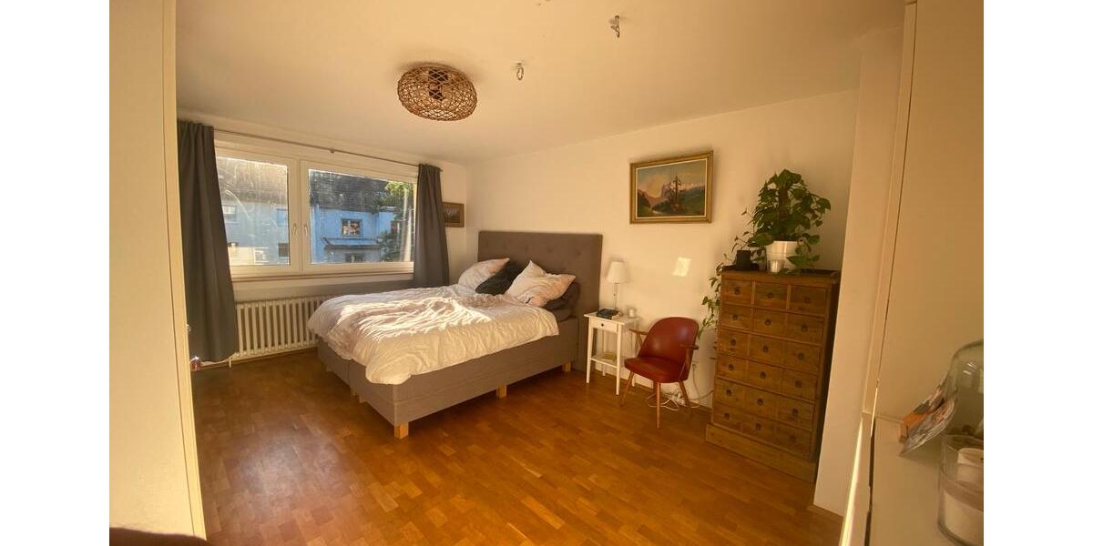Etagenwohnung Köln Rodenkirchen - 2 Zimmer, 75 m&sup2;, 1.400&euro; | Angebot:26199039