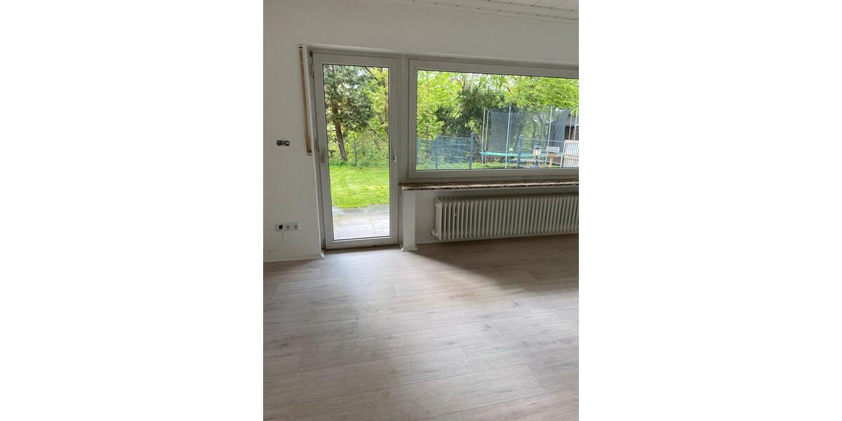 Erdgeschoßwohnung Heringen (Werra) - 3 Zimmer, 96 m&sup2;, 900&euro; | Angebot:24624178