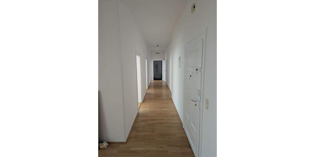 Etagenwohnung München Schwabing-Freimann - 5 Zimmer, 154 m&sup2;, 3.500&euro; | Angebot:25663915