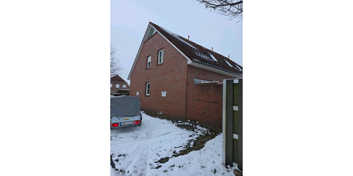 Reihenhaus Weener - 3 Zimmer, 91 m&sup2;, 820&euro; | Angebot:24866766