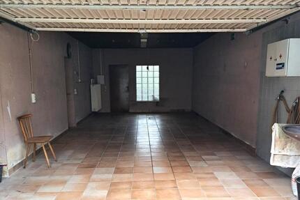 Gepflegte Werkstattfläche mit Nebenraum und WC in Püttlingen zu vermieten zimmer