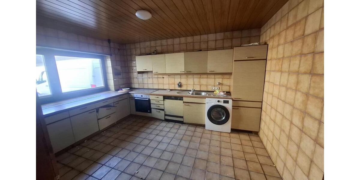 Großes Haus zur Zwischennutzung Wohnen oder Lager 18 Monate 5 zimmer