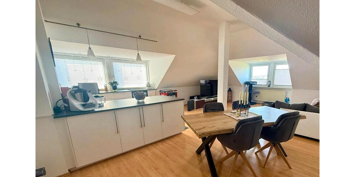 Dachgeschoßwohnung Kierspe - 3 Zimmer, 83 m&sup2;, 600&euro; | Angebot:26465590