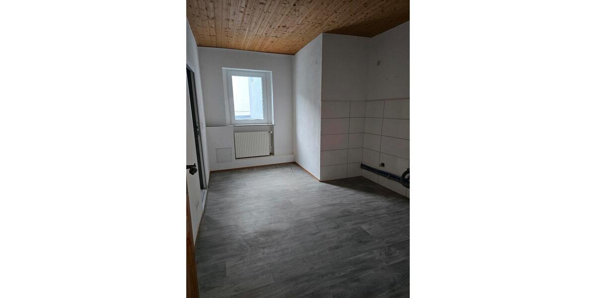 Etagenwohnung Bacharach - 6 Zimmer, 170 m&sup2;, 1.080&euro; | Angebot:26550709