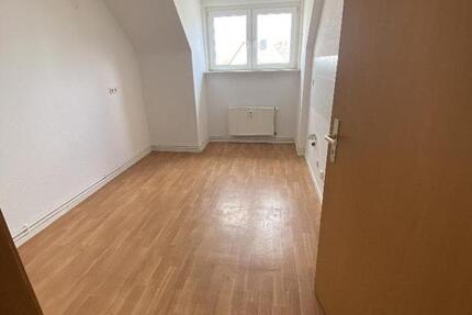 Wohnung Bernburg (Saale) - 2 Zimmer, 37 m&sup2;, 325&euro; | Angebot:23464912