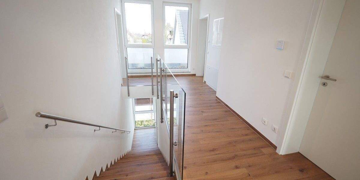 Etagenwohnung Nandlstadt - 4 Zimmer, 136 m&sup2;, 1.640&euro; | Angebot:25069028