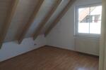 2-Zimmer-DG-Wohnung mit Balkon (Markise) in Werneck AB SOFORT