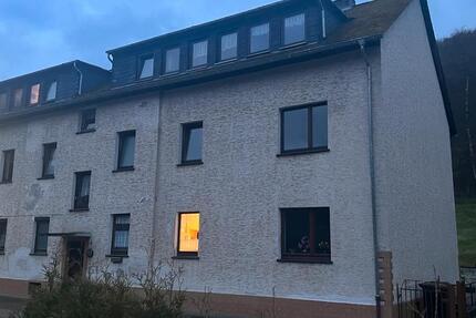 Wohnung Lahnstein - 3 Zimmer, 85 m&sup2;, 850&euro; | Angebot:26222588