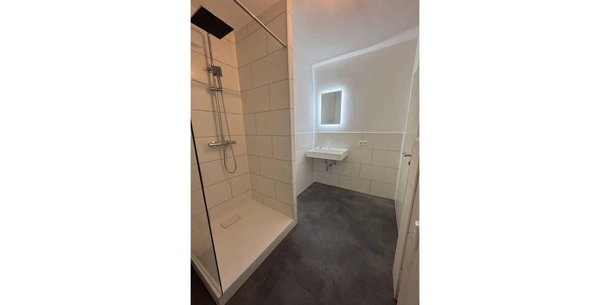 Etagenwohnung Stuttgart Fasanenhof - 2 Zimmer, 56 m&sup2;, 1.010&euro; | Angebot:26190542