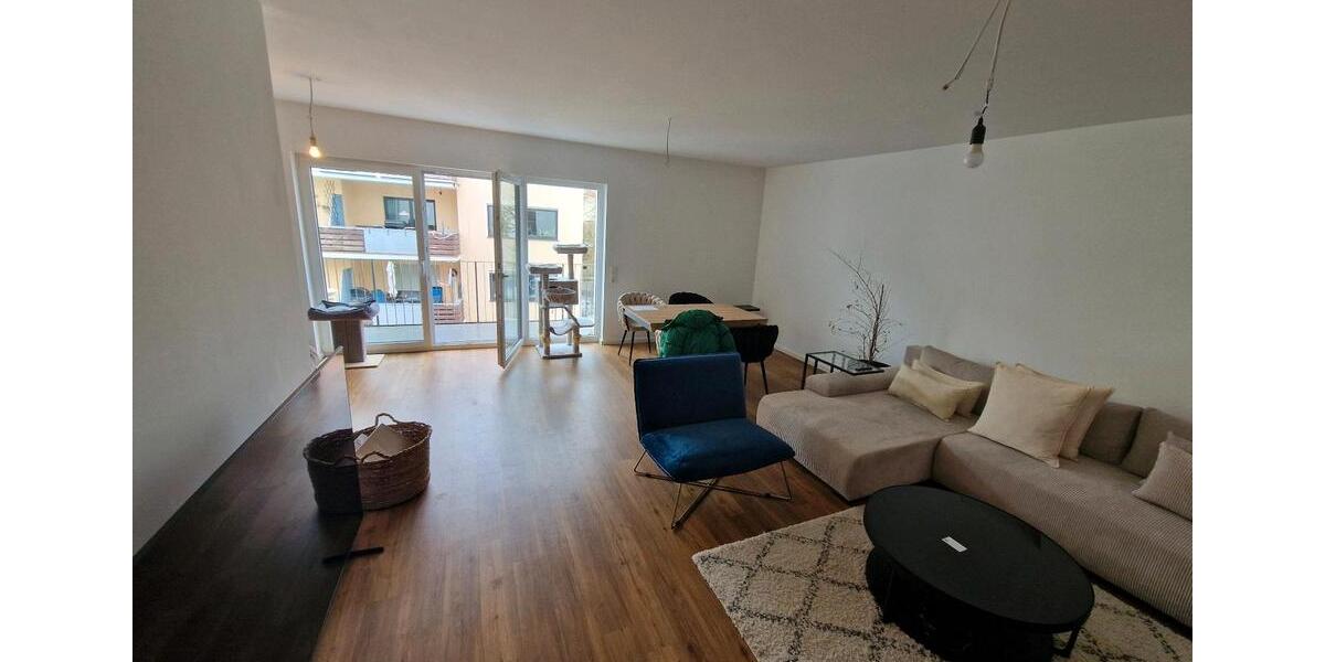 Etagenwohnung Limburg an der Lahn Lindenholzhausen - 2 Zimmer, 77 m&sup2;, 1.050&euro; | Angebot:25639133