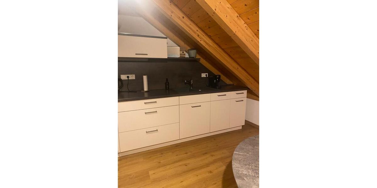 Dachgeschoßwohnung Stephansposching - 2 Zimmer, 62 m&sup2;, 610&euro; | Angebot:24417460