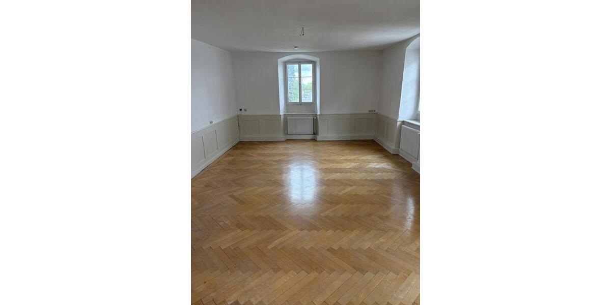 Etagenwohnung Radolfzell am Bodensee - 4.5 Zimmer, 144 m&sup2;, 1.680&euro; | Angebot:26619124