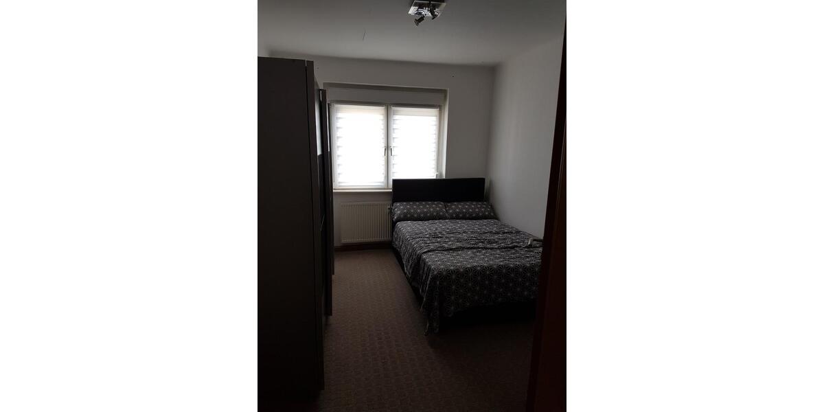 Erdgeschoßwohnung Teuchern - 2 Zimmer, 55 m&sup2;, 385&euro; | Angebot:24750008