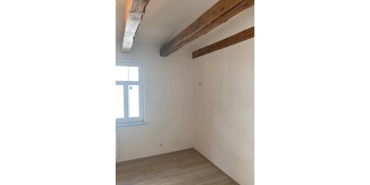 Etagenwohnung Bad Hersfeld - 3 Zimmer, 89 m&sup2;, 990&euro; | Angebot:26594337
