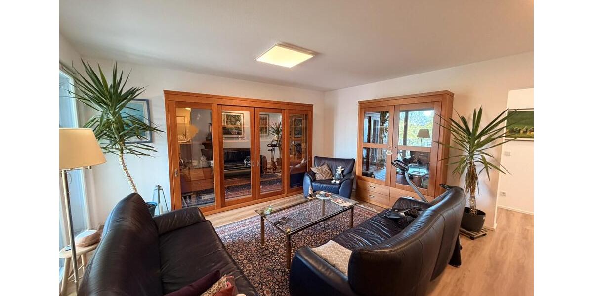 Etagenwohnung Ansbach - 4 Zimmer, 106 m&sup2;, 1.315&euro; | Angebot:26250451