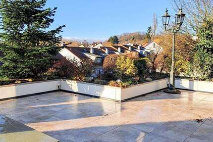 Wohnung Friedrichsdorf - 5 Zimmer, 180 m&sup2;, 2.430&euro; | Angebot:25148956