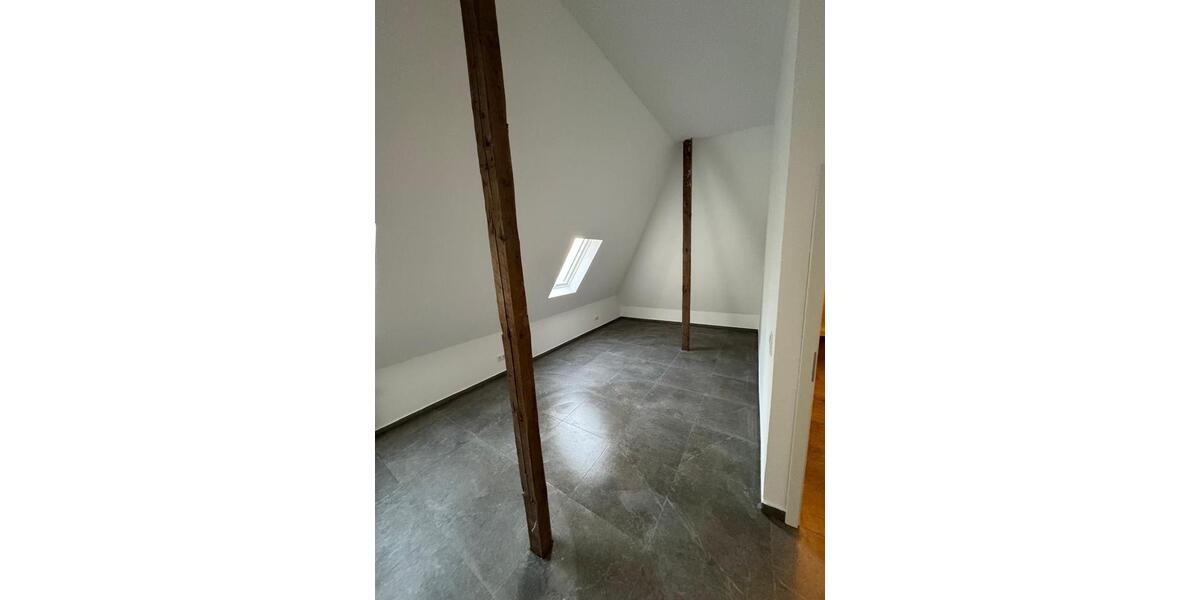 Dachgeschoßwohnung Oldenburg Kreyenbrück - 1 Zimmer, 34 m&sup2;, 550&euro; | Angebot:26675228