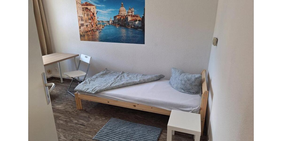 Wohnen auf Zeit Wanzleben-Börde Börde - 100 Zimmer, 100 m&sup2;, 15&euro; | Angebot:19398072