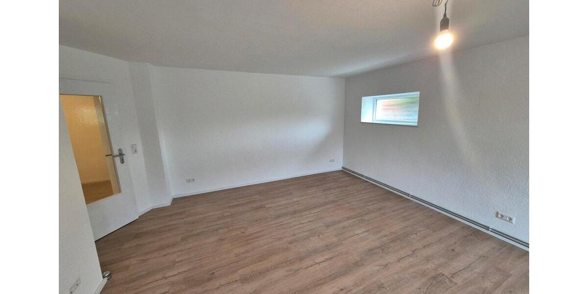 Erdgeschoßwohnung Peine - 3 Zimmer, 88 m&sup2;, 700&euro; | Angebot:26644683