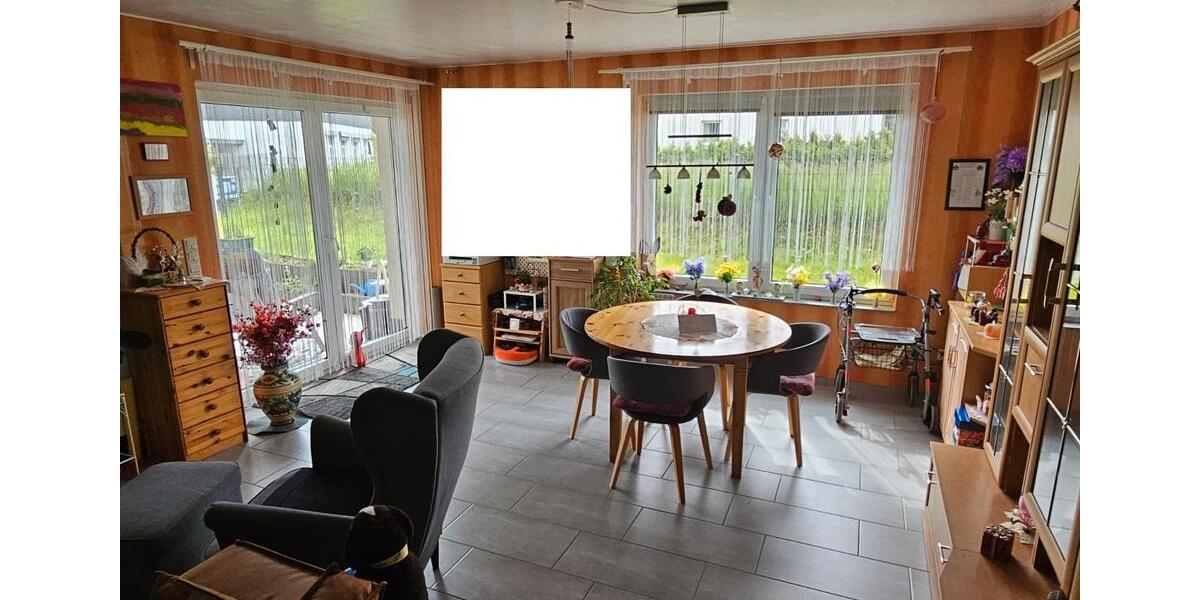 Etagenwohnung Kürten - 3 Zimmer, 92 m&sup2;, 750&euro; | Angebot:26585303