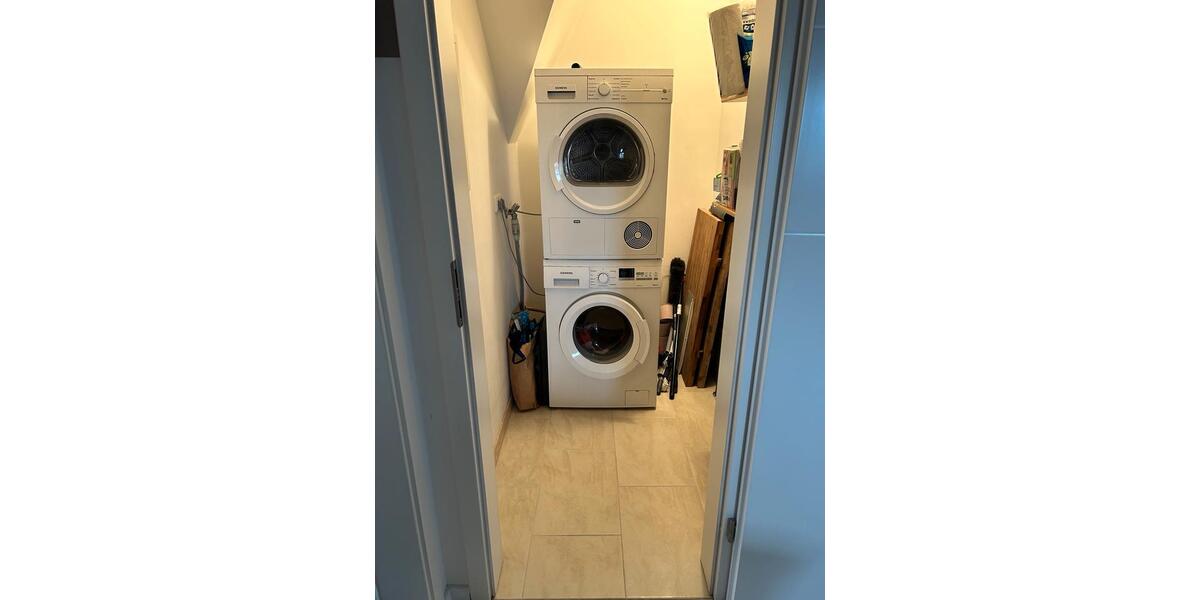 Etagenwohnung Adendorf - 3.5 Zimmer, 110 m&sup2;, 1.650&euro; | Angebot:25963602