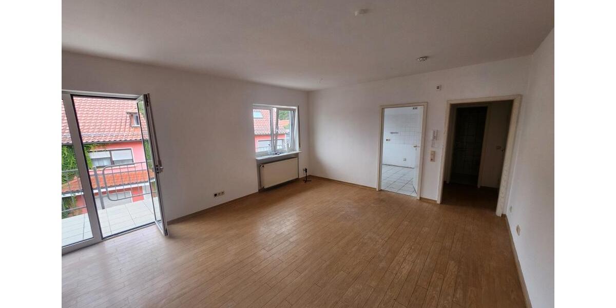 Etagenwohnung Nohfelden - 3 Zimmer, 90 m&sup2;, 954&euro; | Angebot:26197347