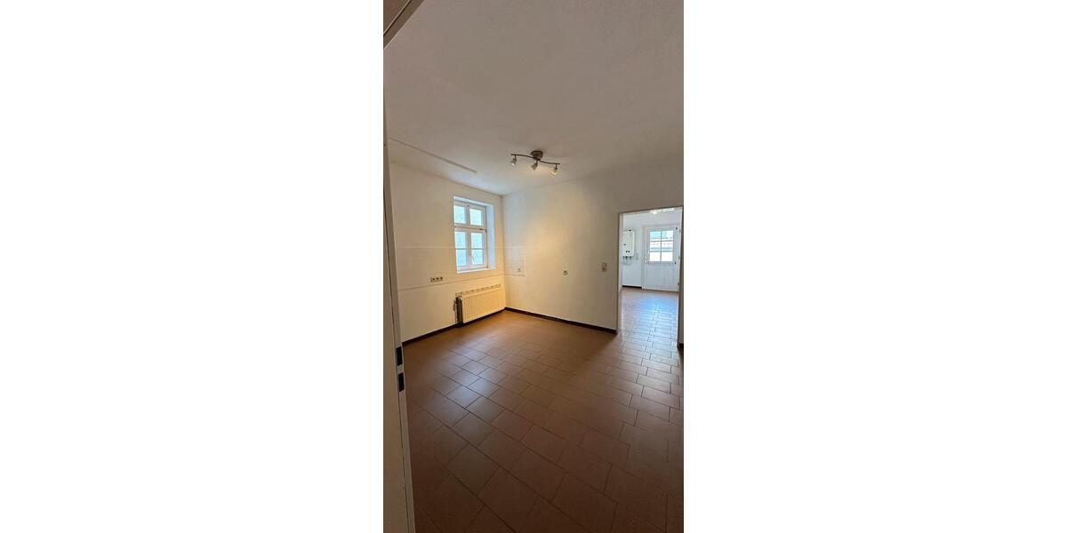 Gewerbeobjekt Warburg - 700&euro; | Angebot:25831017