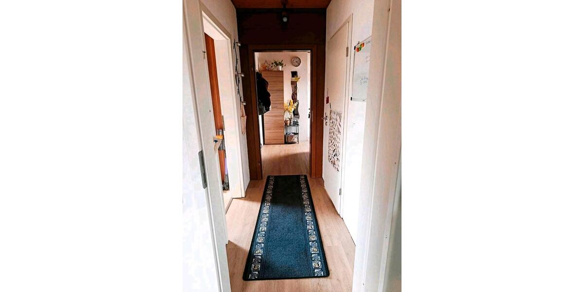 Dachgeschoßwohnung Wahrenholz - 3 Zimmer, 65 m&sup2;, 590&euro; | Angebot:26477625