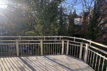 Wohnung Wiesbaden Nordost - 5 Zimmer, 180 m&sup2;, 3.000&euro; | Angebot:26502242
