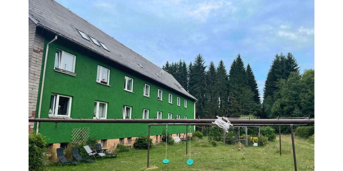 Etagenwohnung Johanngeorgenstadt - 4 Zimmer, 85 m&sup2;, 300&euro; | Angebot:25681320